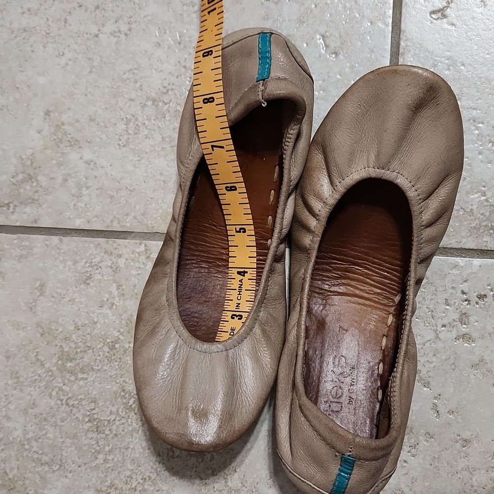 TIEKS flats Size 7 - Picture 10 of 10